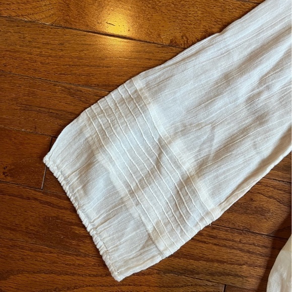 Alice + Olivia | Ivory Peasant Top XS Boho Cottage Core Quiet Luxury Festival - Picture 10 of 14